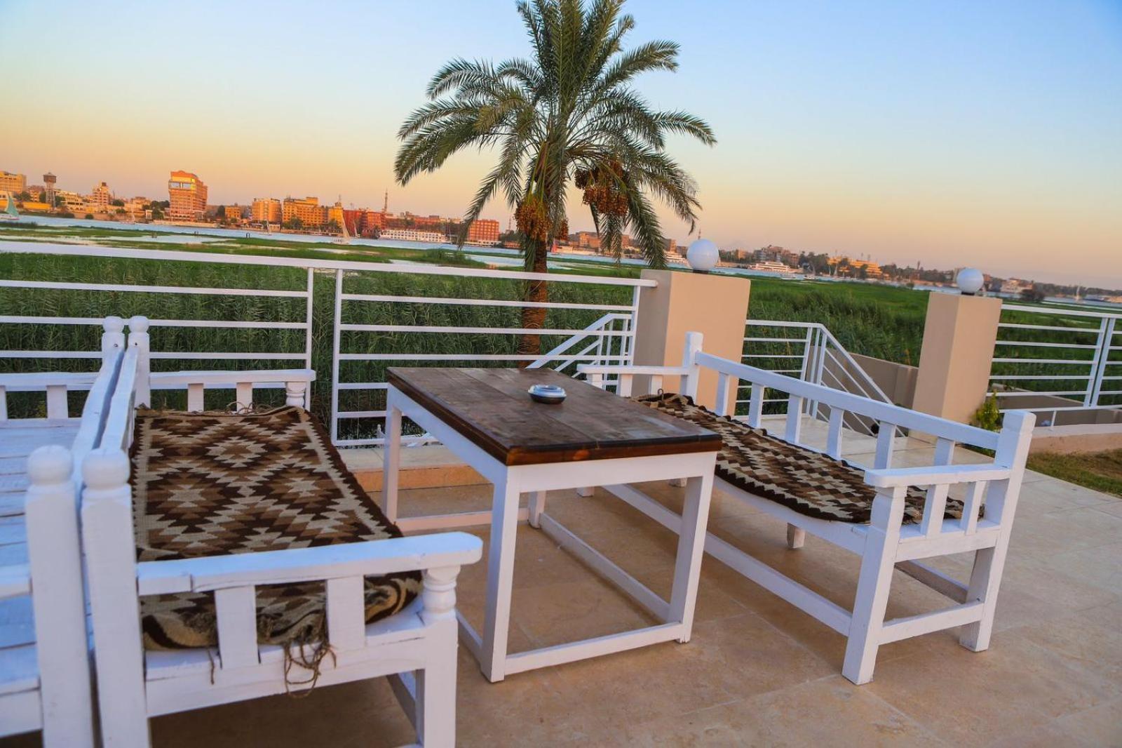 Royal Nile Villa - Pool View Apartment 1 Luksor Dış mekan fotoğraf
